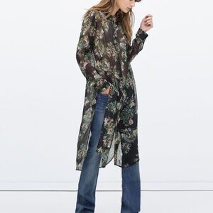 Zara Premium Denim Floral Button Front Long Blouse‎ Black Small